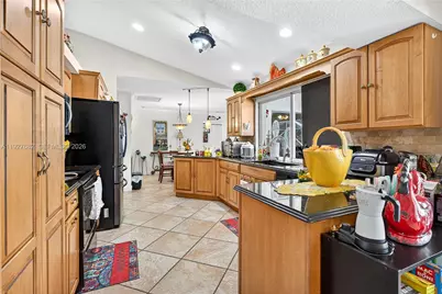 652 SW Prado Ave, Port Saint Lucie, FL 34983 - Photo 11