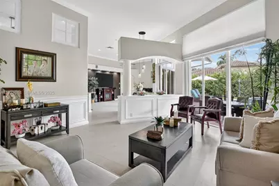 1488 Lantana Ct, Weston, FL 33326 - Photo 9