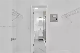 1839 Funston St, Hollywood, FL 33020 - Photo 15