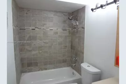 452 NE 210th Circle Ter #2037, Miami, FL 33179 - Photo 15