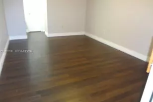 452 NE 210th Cir Terrace, Miami, FL 33179 - Photo 11