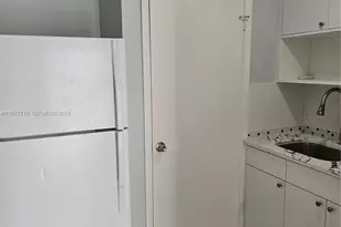 5849 Wiley St, Hollywood, FL 33023 - Photo 9