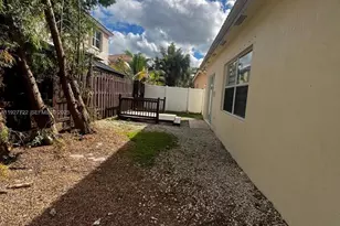 2219 Portofino Ave, Homestead, FL 33033 - Photo 9