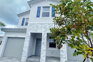 2603 SE 11th St, Homestead, FL 33035 - Photo 3