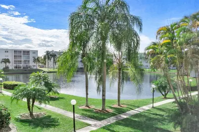 324 SE 10th St #203, Dania Beach, FL 33004 - Photo 35
