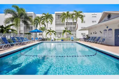 324 SE 10th St #203, Dania Beach, FL 33004 - Photo 43