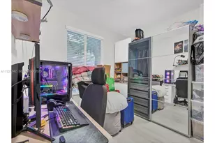 2900 SW 4th St, Miami, FL 33135 - Photo 19