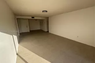 7725 SW 86th St, Miami, FL 33143 - Photo 3
