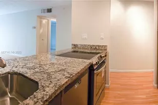 9651 SW 77th Ave, Miami, FL 33156 - Photo 11