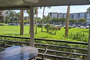 1000 St Charles Pl, Pembroke Pines, FL 33026 - Photo 17