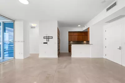 50 S Pointe Dr #1107, Miami Beach, FL 33139 - Photo 7