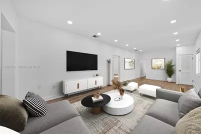426 SW 26th Rd, Miami, FL 33129 - Photo 9