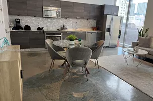 151 SE 1st St, Miami, FL 33131 - Photo 3