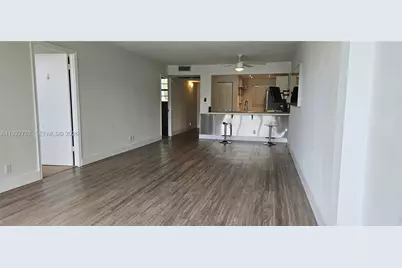 9450 Poinciana Pl #103, Davie, FL 33324 - Photo 11