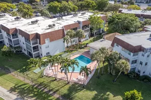 8002 Lagos De Campo Blvd, Tamarac, FL 33321 - Photo 1