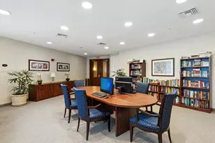 19501 W Country Club Dr, Aventura, FL 33180 - Photo 25