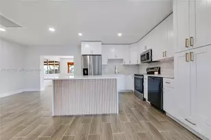 8952 SW 10th Terrace, Miami, FL 33174 - Photo 3