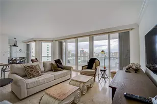 7000 Island Bl, Aventura, FL 33160 - Photo 5