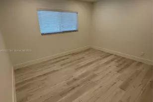 5900 SW 6th St, Miami, FL 33144 - Photo 13