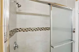 1077 Summer Lakes Dr, Orlando, FL 32835 - Photo 23