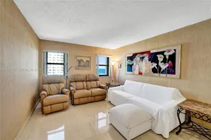 1201 S Ocean Dr, Hollywood, FL 33019 - Photo 31