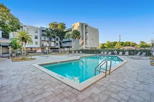 1595 NE 135th St, North Miami, FL 33161 - Photo 23