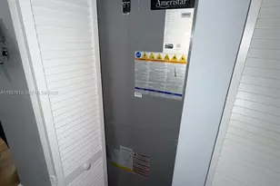 100 NE 171st Terrace, Miami, FL 33162 - Photo 9