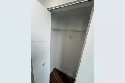 1750 N Bayshore Dr #5215, Miami, FL 33132 - Photo 9