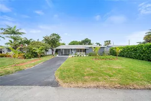 331 NE 42nd Ct, Oakland Park, FL 33334 - Photo 23