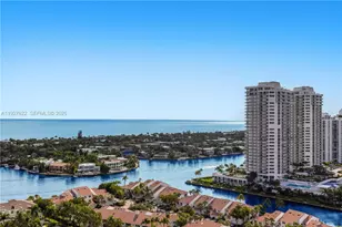 21055 Yacht Club Dr, Aventura, FL 33180 - Photo 33