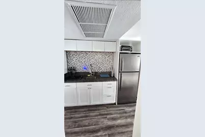 19201 Collins Ave #1124, Sunny Isles Beach, FL 33160 - Photo 5