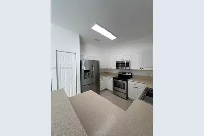 12724 SW 133rd St, Miami, FL 33186 - Photo 9