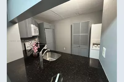 855 NE 209th St #102-34, Miami, FL 33179 - Photo 5