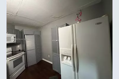 855 NE 209th St #102-34, Miami, FL 33179 - Photo 5