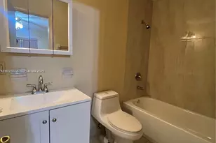 1581 NE 117th St, Miami, FL 33161 - Photo 7