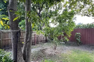 1581 NE 117th St, Miami, FL 33161 - Photo 27