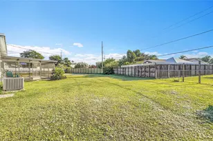 10340 SW 157th St, Miami, FL 33157 - Photo 23