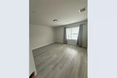 2555 NE 193rd St #2116, Miami, FL 33180 - Photo 7