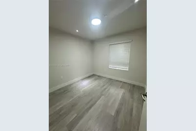 2555 NE 193rd St #2116, Miami, FL 33180 - Photo 11