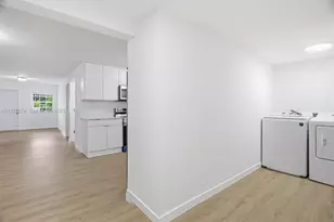 465 NE 165th St, Miami, FL 33162 - Photo 9