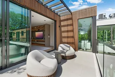 2800 Calusa Street, Miami, FL 33133 - Photo 35