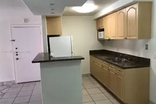 10744 N Kendall Dr, Miami, FL 33176 - Photo 3