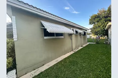 1915 Mayo St, Hollywood, FL 33020 - Photo 5