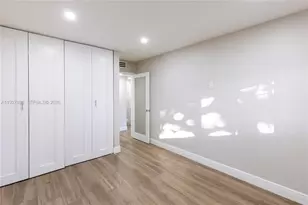 6855 Edgewater Dr, Coral Gables, FL 33133 - Photo 15