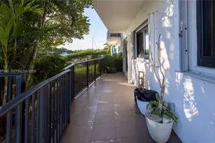6855 Edgewater Dr, Coral Gables, FL 33133 - Photo 29