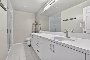 10121 NW 33rd St, Sunrise, FL 33351 - Photo 21