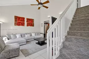 10121 NW 33rd St, Sunrise, FL 33351 - Photo 5