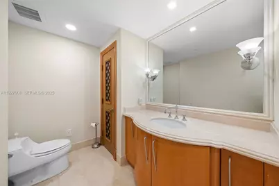 17875 Collins Ave #4303, Sunny Isles Beach, FL 33160 - Photo 27