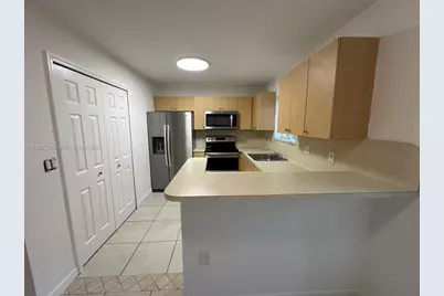 2911 SE 13th Rd #101-40, Homestead, FL 33035 - Photo 5