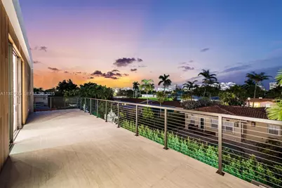 8935 Froude Ave, Surfside, FL 33154 - Photo 35